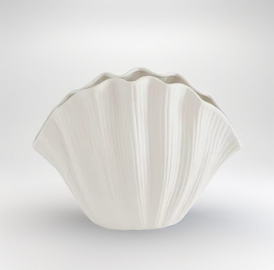 Shell Grace Vase
